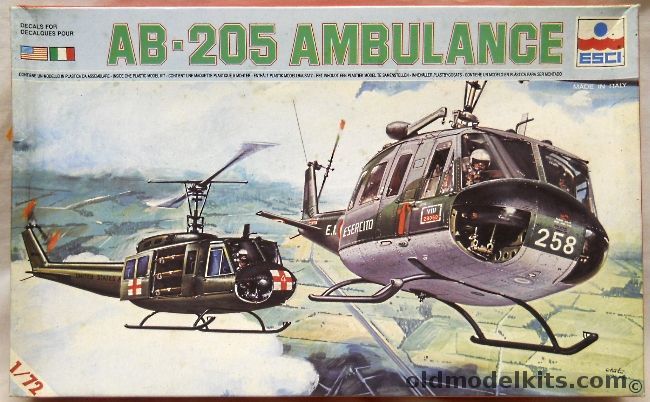 ESCI 1/72 AB-205 Ambulance (Medevac UH-1 Huey), 9006 plastic model kit